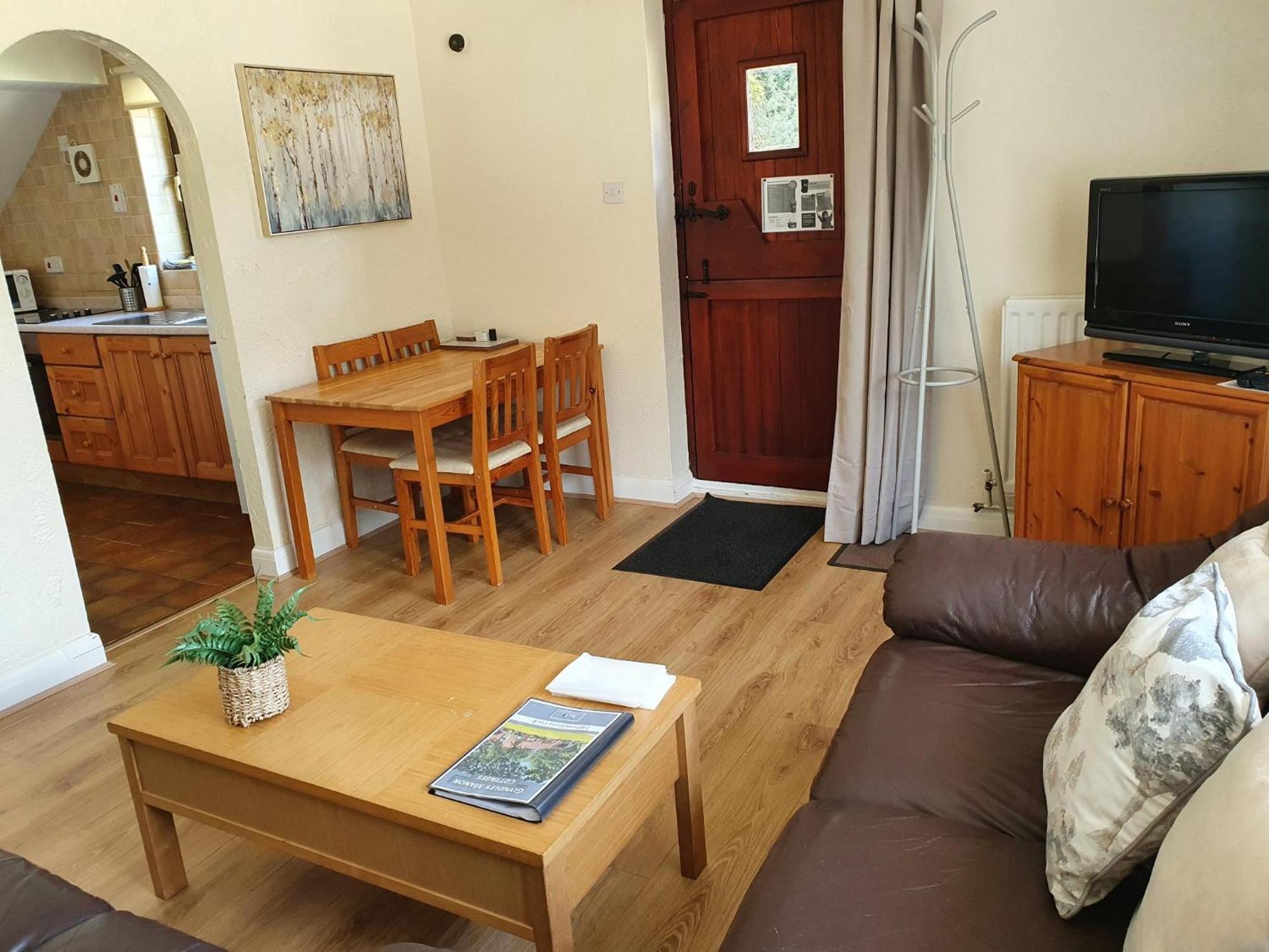 Glyndley Manor Cottages Polegate Szoba fotó