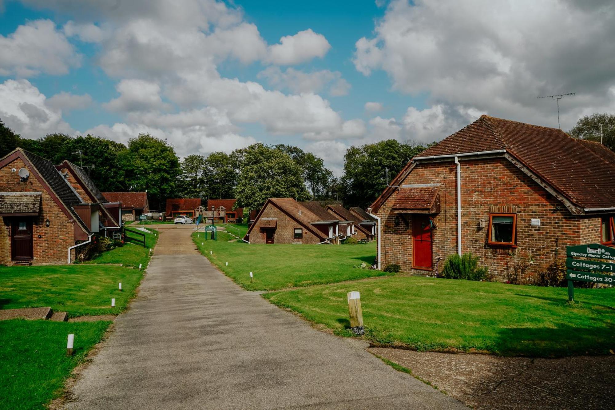 Glyndley Manor Cottages Polegate Kültér fotó
